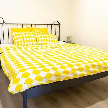 Apartment Yellow Submarine Se Slunnou Terasou